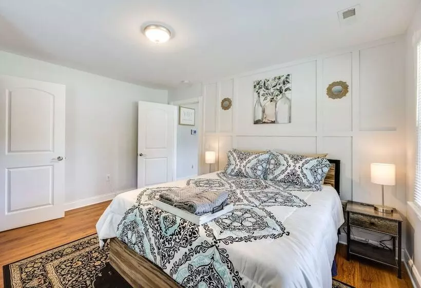 Pet Friendly The Wray Cottage W/ Large Backyard!