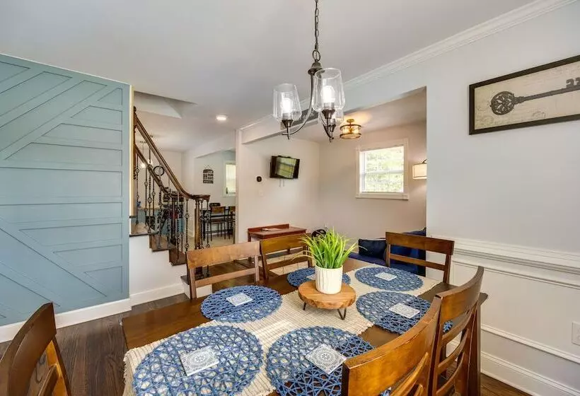 Pet Friendly The Wray Cottage W/ Large Backyard!