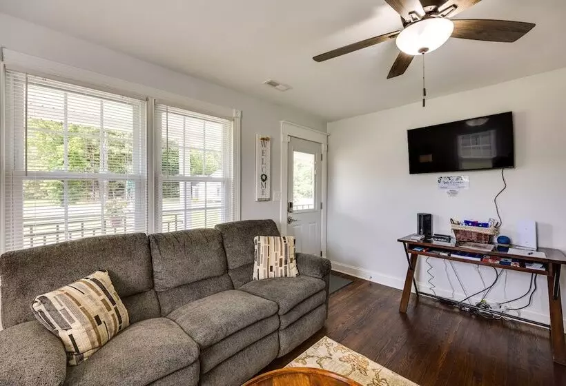 Pet Friendly The Wray Cottage W/ Large Backyard!