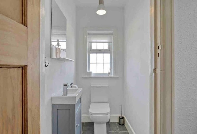 Rezydencja Beautifully Furnished Home 5 Minutes To The Sea!