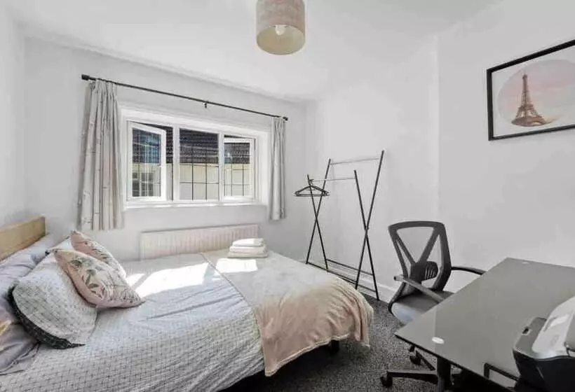 Residenssi Beautifully Furnished Home   5 Minutes To The Sea!