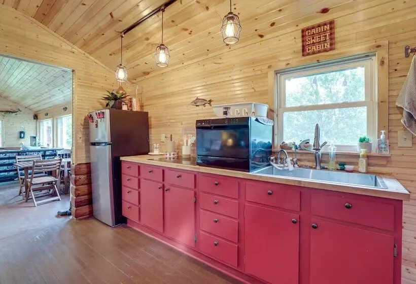 Rock River Hideaway On Private 5 Acre Island!