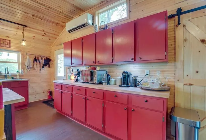 Rock River Hideaway On Private 5 Acre Island!