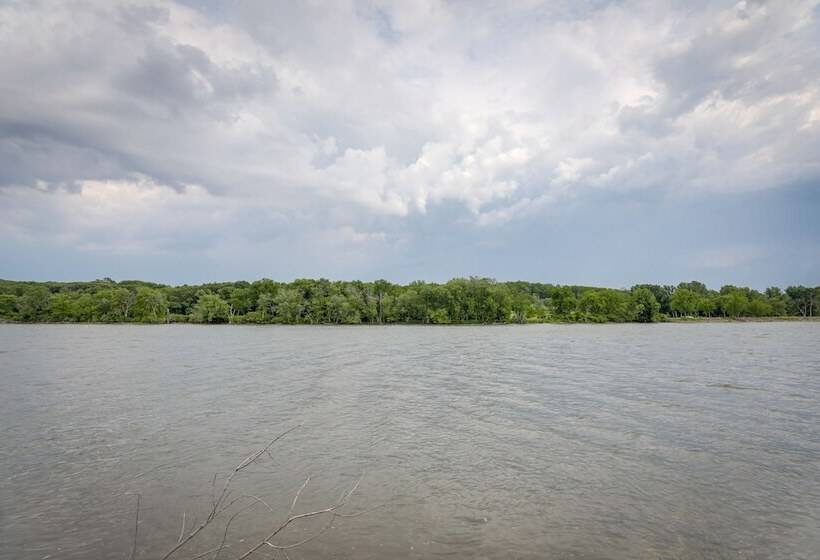 Rock River Hideaway On Private 5 Acre Island!