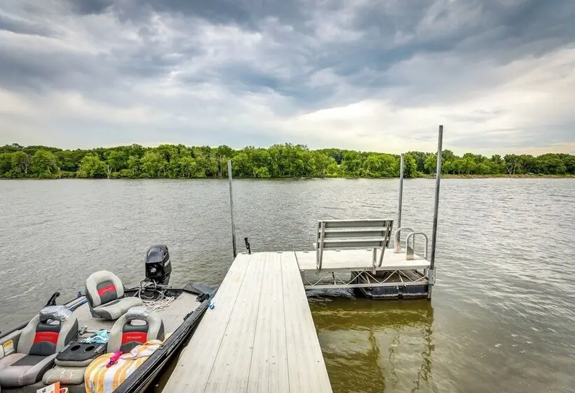 Rock River Hideaway On Private 5 Acre Island!