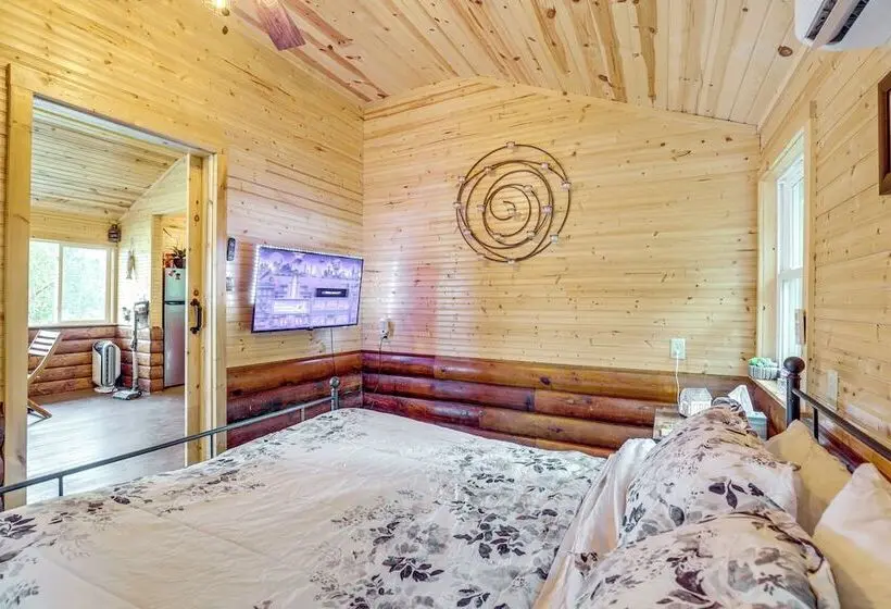 Rock River Hideaway On Private 5 Acre Island!