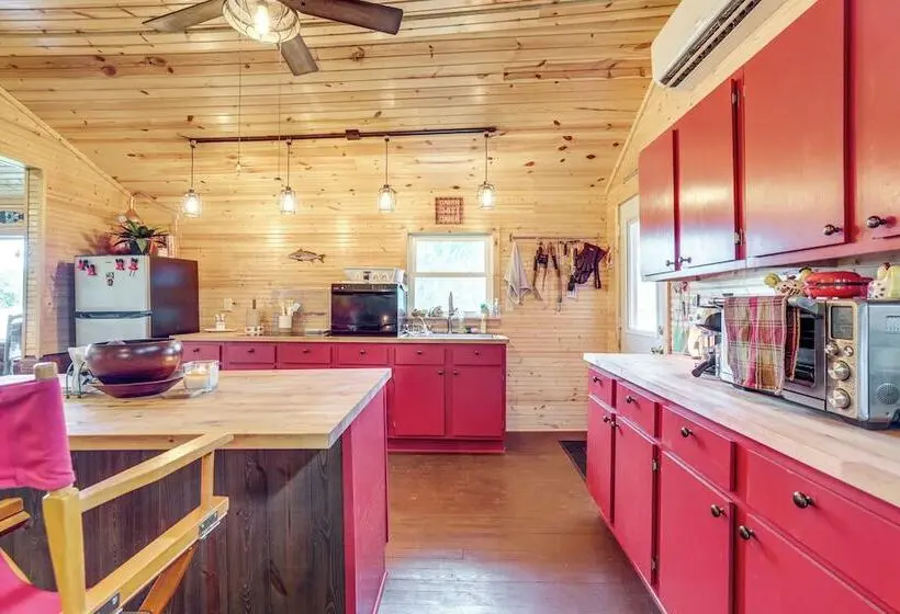 Rock River Hideaway On Private 5 Acre Island!