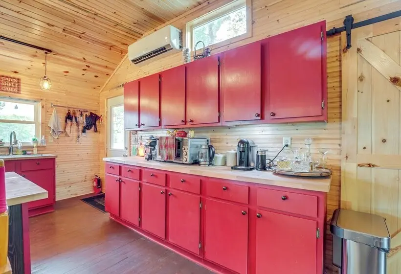 Rock River Hideaway On Private 5 Acre Island!