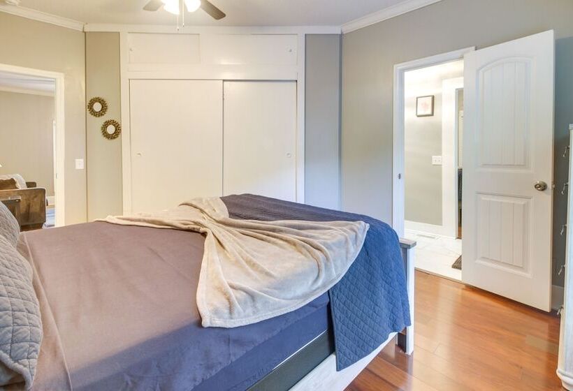 Serene Kings Mountain Home Near 2 Kings Casino!