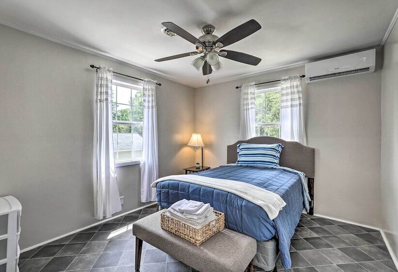 Spacious Family Home On Lake Marion W/ Boat Ramp!