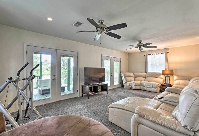 Spacious Family Home On Lake Marion W/ Boat Ramp!