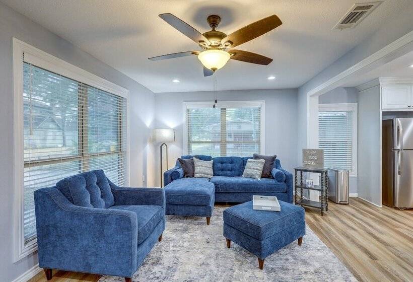 Sunny Hearne Home Near Universities!