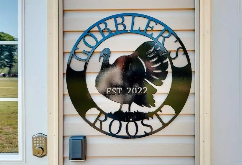 Toivola Home W/ Fire Pit: 8 Mi To Lake Superior!