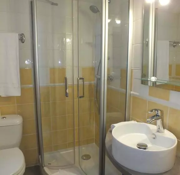 تختخواب و صبحانه Alcove Des Beaux Arts