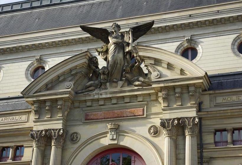 تختخواب و صبحانه Alcove Des Beaux Arts