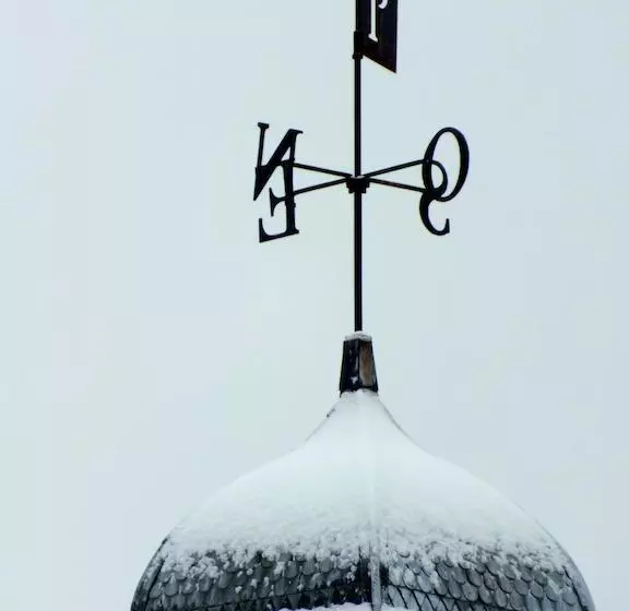 تختخواب و صبحانه Alcove Des Beaux Arts