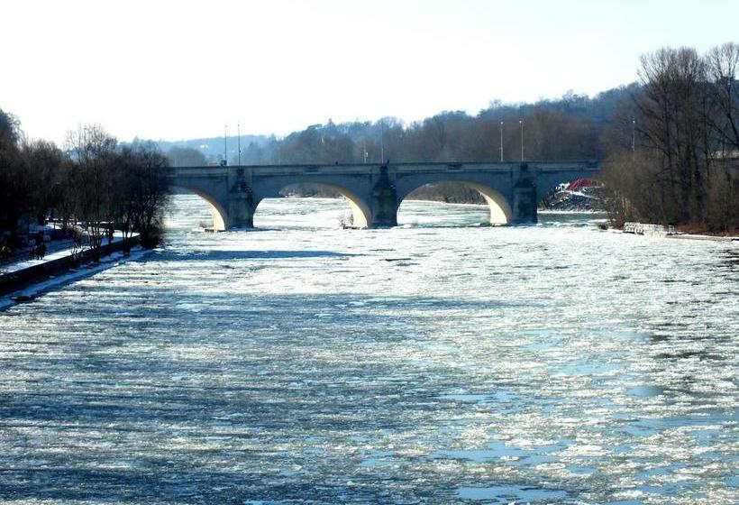 تختخواب و صبحانه Alcove Des Beaux Arts