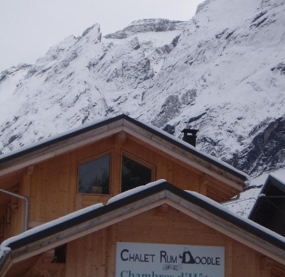 Bed and Breakfast Chalet Rum Doodle