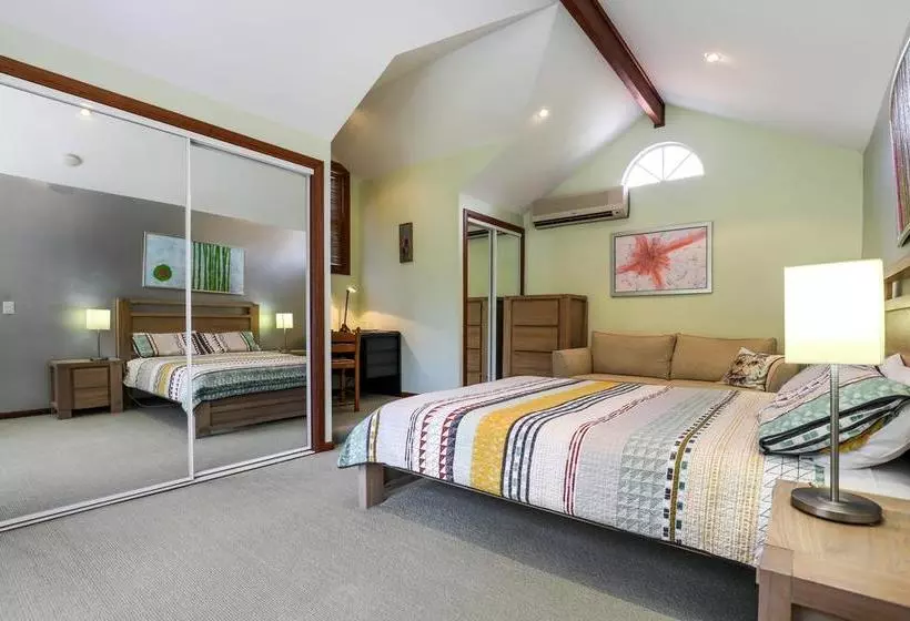 Bed and Breakfast Kingfishers Manor