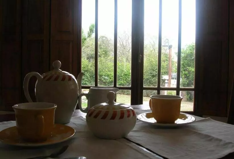 تختخواب و صبحانه La Soleada