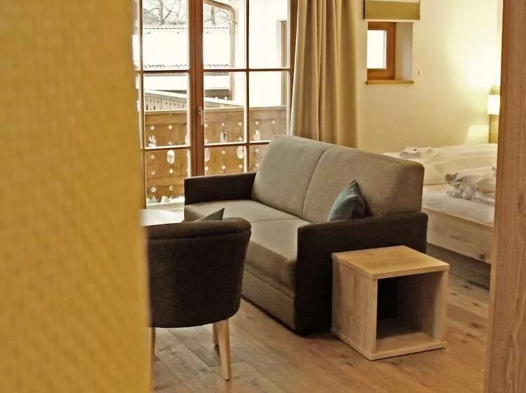 Aamiaismajoitus (B&B) Mammhofer Suite & Breakfast