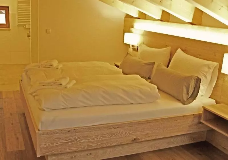 Aamiaismajoitus (B&B) Mammhofer Suite & Breakfast