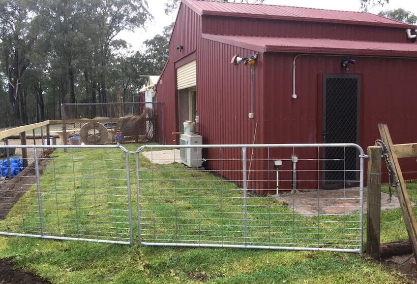 Fullcircle Farm Bed & Breakfast