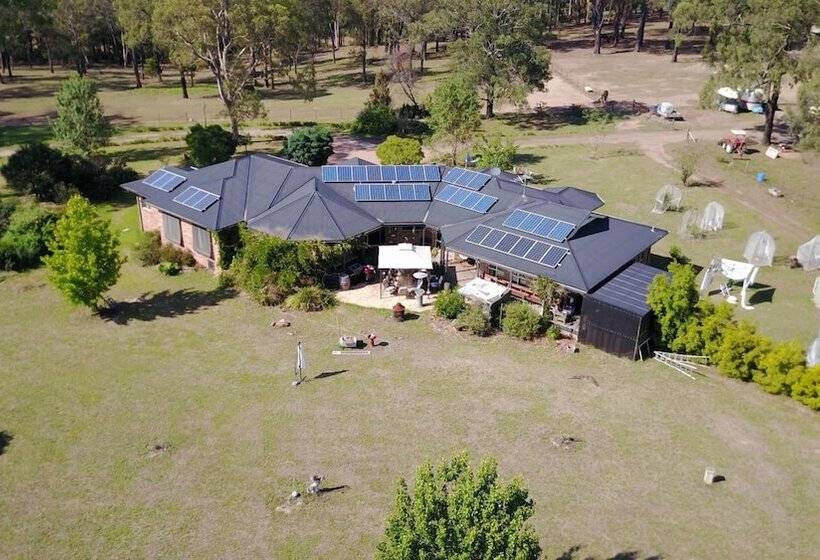 Fullcircle Farm Bed & Breakfast