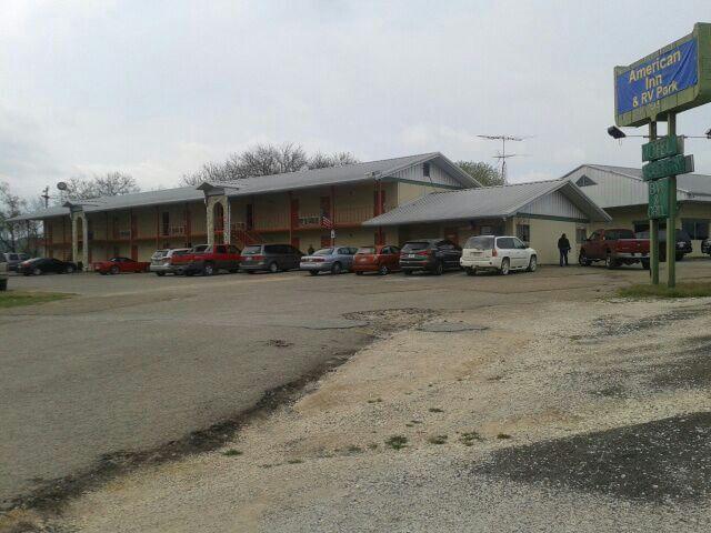 فندق American Inn & Rv Park