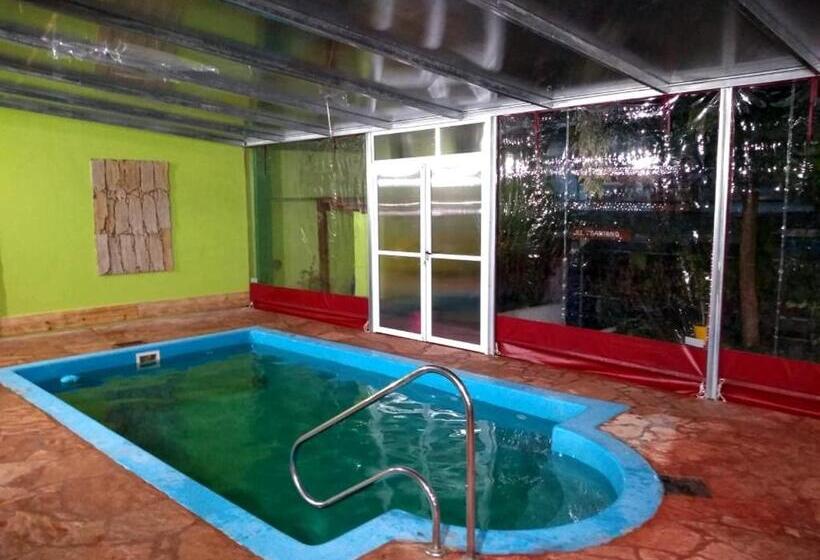 בית מלון כפרי Brisas Marinas