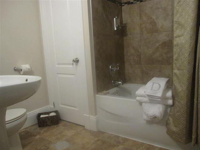 Hotel Driftwood Heights Bed & Breakfast