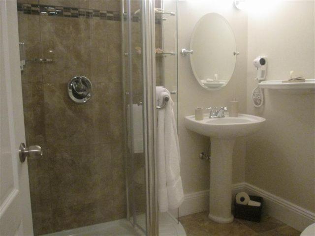 Hotel Driftwood Heights Bed & Breakfast