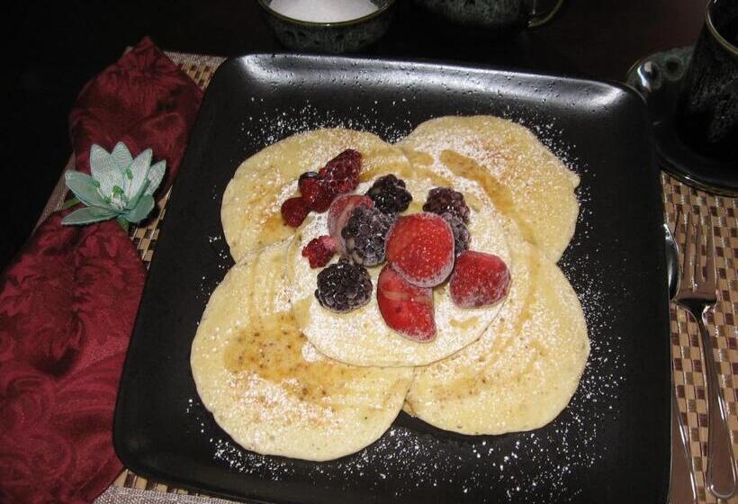 Hotel Driftwood Heights Bed & Breakfast