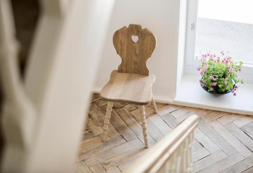 Отель Gasthof Lindenbuck