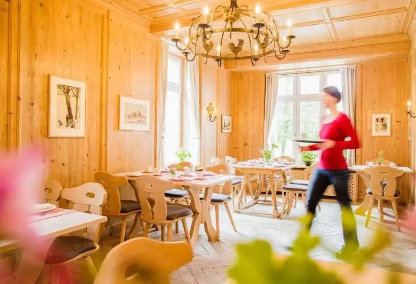 Hotelli Gasthof Lindenbuck
