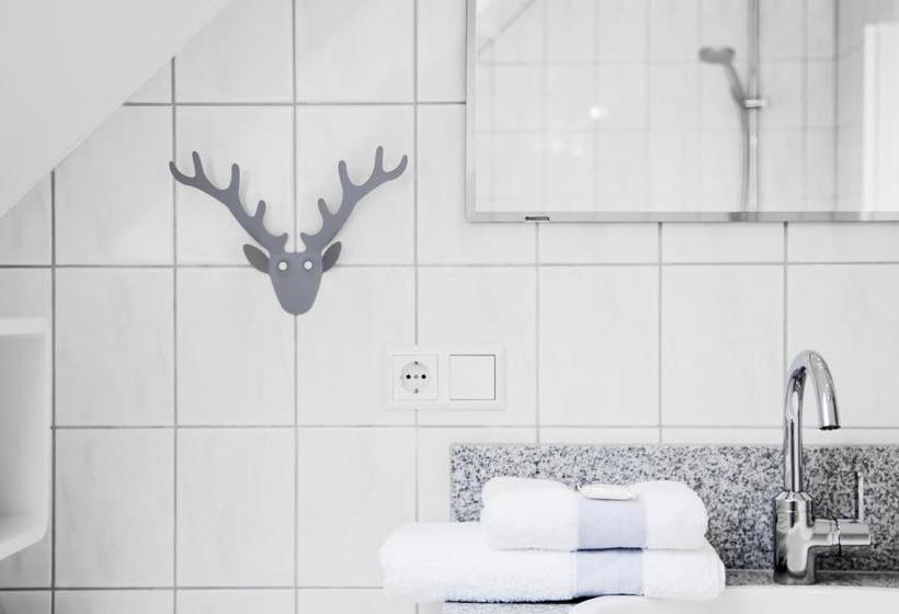 Отель Gasthof Lindenbuck