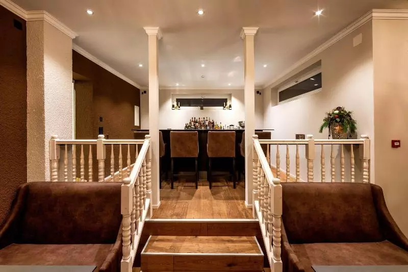 Home Hotel Arosa