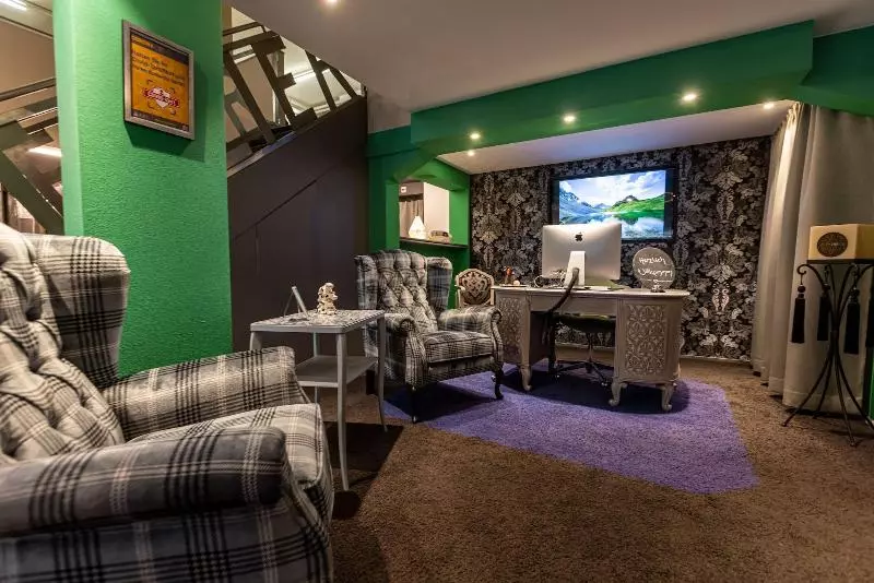 Home Hotel Arosa