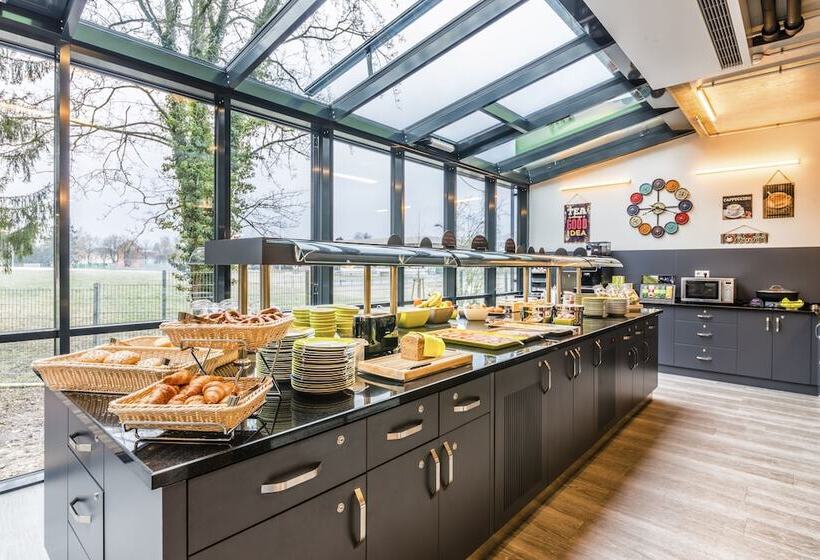 Hotel Hostel Art & Style