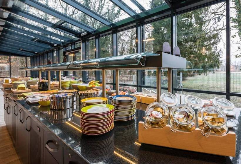 Hotel Hostel Art & Style