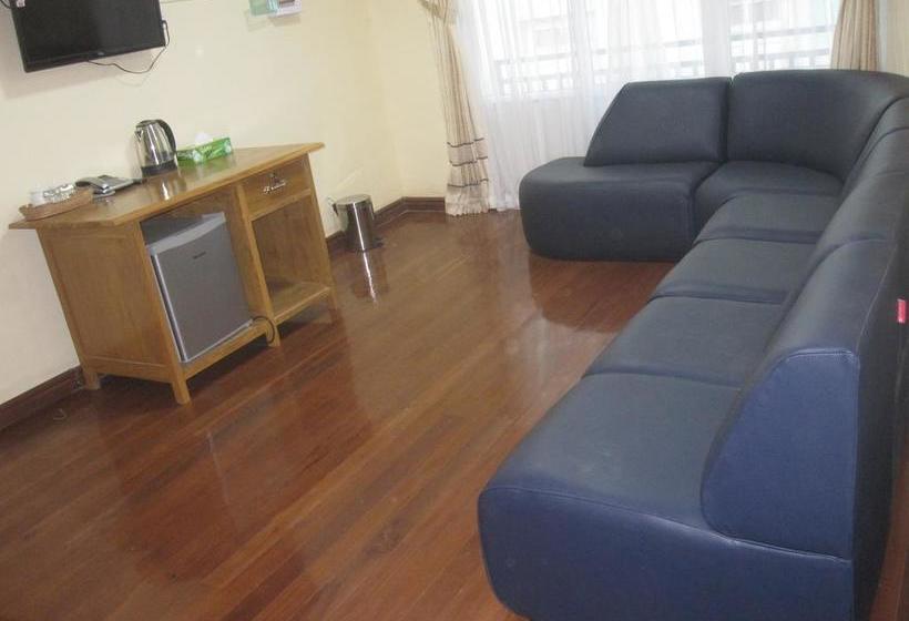 هتل The Northern Land