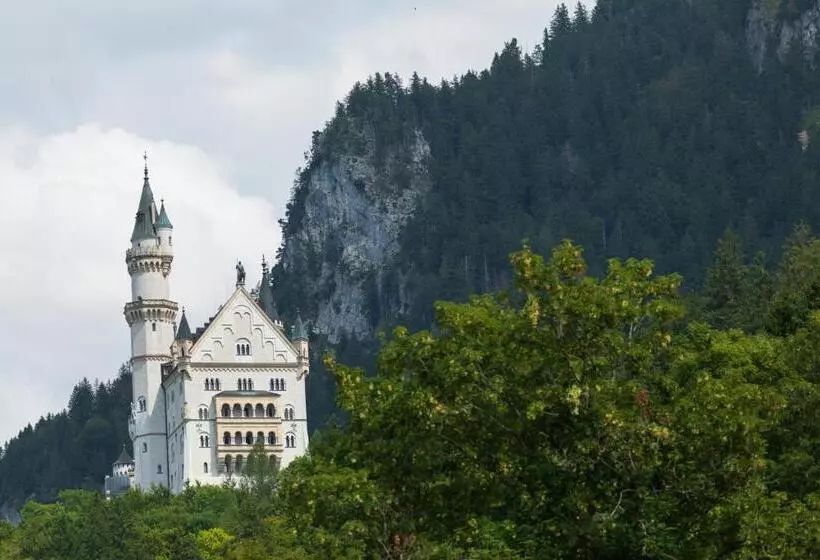 Hotelli Pension Schwansee