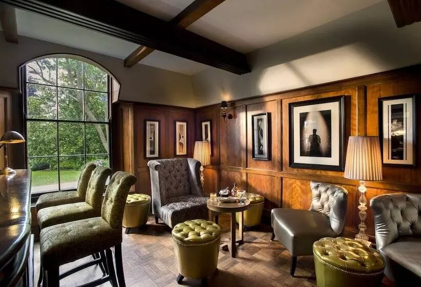 هتل The Manor House At Fancourt