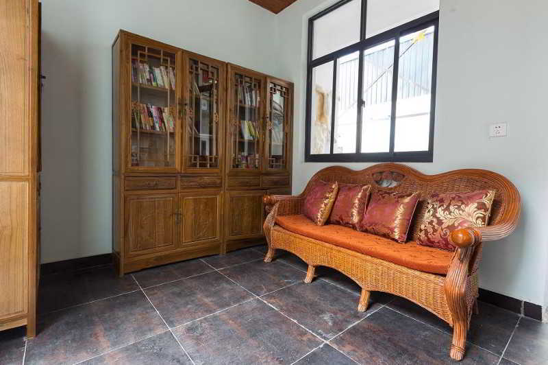 Mtb Inn-dali Ancient Town