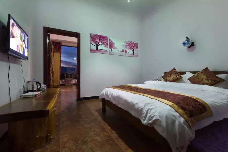 Mtb Inn-dali Ancient Town