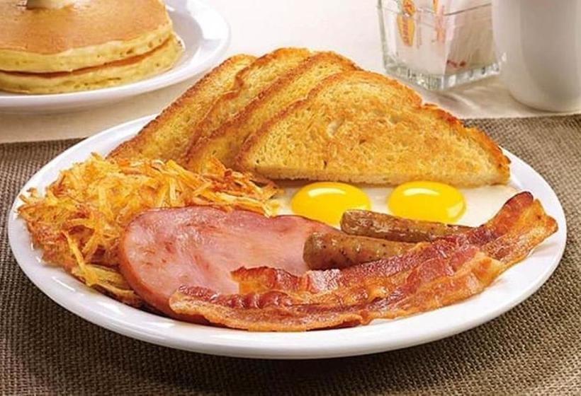 Room In Lodge - Prenox Hotel And Suites