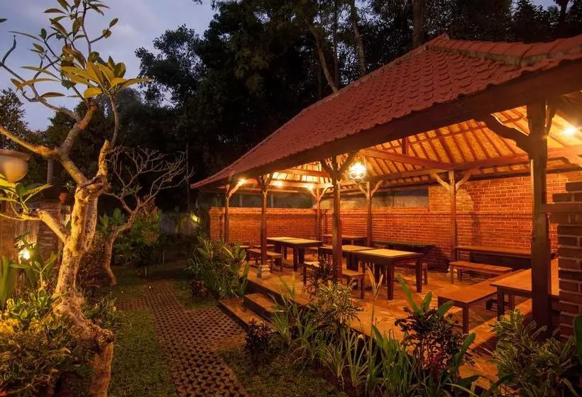 リゾートホテル Kubu Ubud By Baio