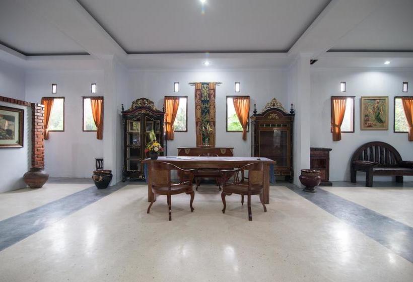 Resort Kubu Ubud By Baio