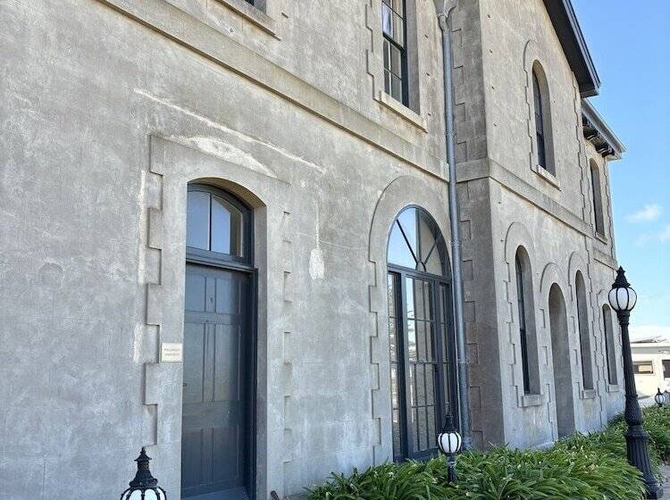 Bed and Breakfast The Customs House Port Macdonnell