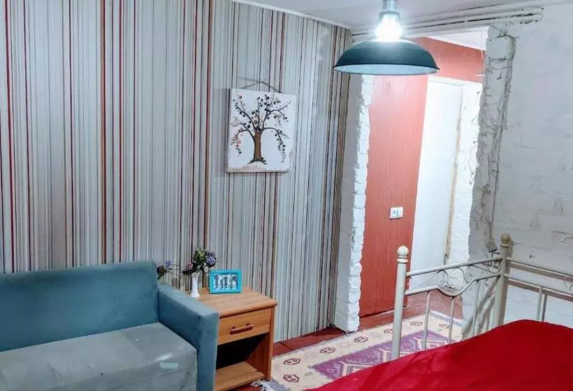 White Shino Hostel